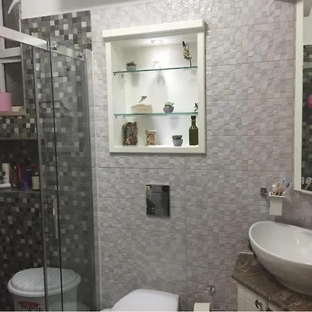 Apartament Riverside Elegance In The Heart Of Tirana