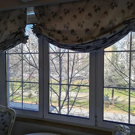 Apartament Riverside Elegance In The Heart Of